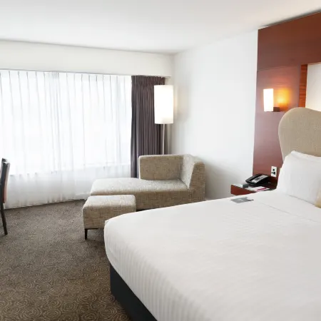 Crowne Plaza AUCKLAND by IHG Отели рядом с достопримечательностью «Парнелл»