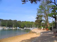 B&B Hotel Vannes Ouest Golfe du Morbihan Hôtels à : Plescop