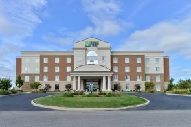 Holiday Inn Express & Suites TERRE HAUTE by IHG