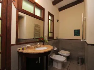 Casa Glebinias