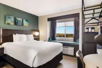 Spark by Hilton Clarion Hotels in Monroe Township