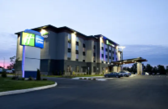Holiday Inn Express PEMBROKE by IHG