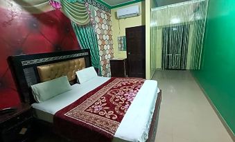 New Hajveri Hotel Lahore