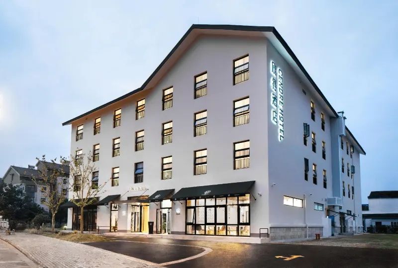Cendre Hotel