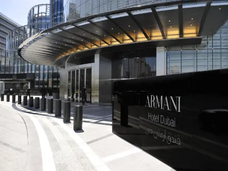 Armani Hotel Dubai, Burj Khalifa