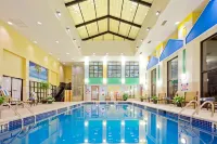 Crowne Plaza ENGLEWOOD by IHG - Boutique