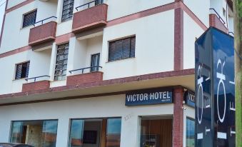 Hotel Victor