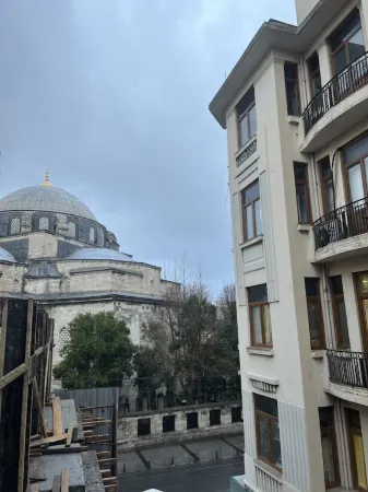 Castle Franco Suites