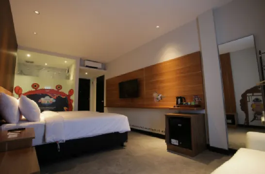 Creative RestArt Hotel by Damn I Love Indonesia Hotels near Dago Pakar