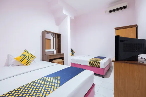 Spot on 2214 Wisma Jampea Hotels in Wajo