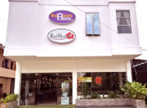 Richard's Home Hotels in 