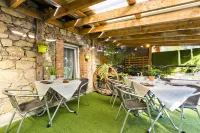 Logis Hôtel Restaurant de la Dore Hoteles en Vertolaye