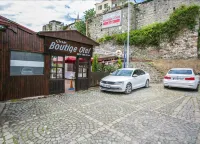 Çarşı Pansiyon - parking