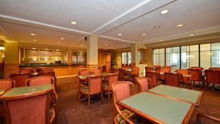 days-inn-and-suites-by-wyndham-kalamazoo