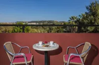 Alea Hotel Apartments - parking
