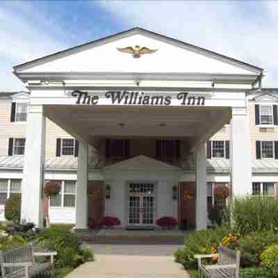 The Williams Inn Hotel Exterior