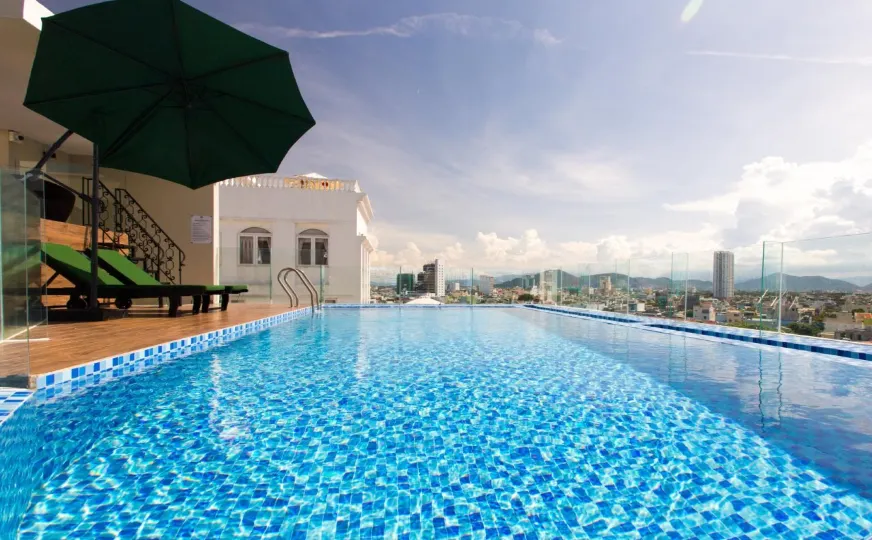 Central Hotel & Spa