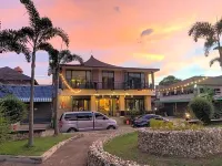 Saranya River House Hotels in Mae Ai District