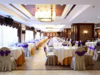 Beihai Manhattan Hotel (High Speed Railway Station Golden Beach)