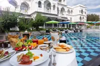 Chloe Gallery Các khách sạn ở TP. Hồ Chí Minh