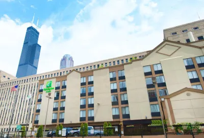 Holiday Inn & Suites CHICAGO-DOWNTOWN by IHG Hotels near Union Station