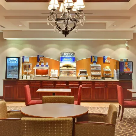 Holiday Inn Express & Suites BROCKVILLE by IHG
