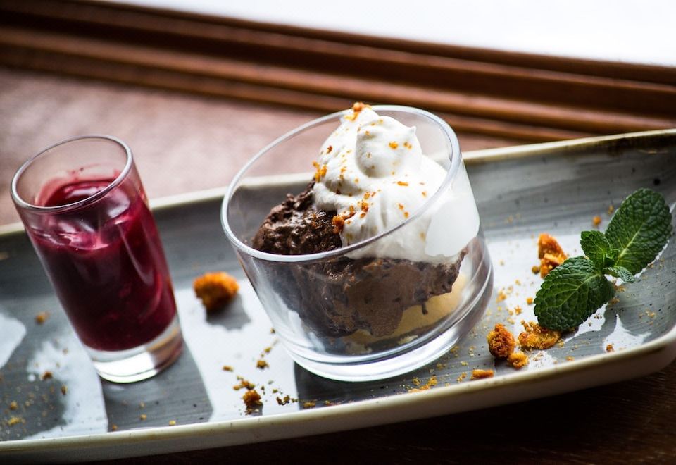 1. 보트 호텔 포르..