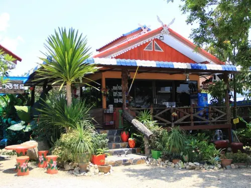 Na Chan Resort Hotels in Khlung