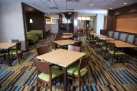 Fairfield Inn & Suites Cincinnati Uptown/University Area