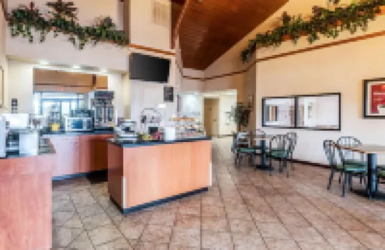 Econo Lodge Inn & Suites Middletown - Winchester South