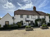 George & Dragon Country House Hotel Hotels near Hillier Garden Centre Aldermaston