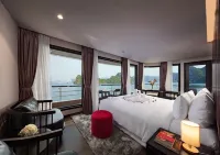 Scarlet Pearl Cruises - Wonder on Lan Ha Bay Hotels in Ha Long