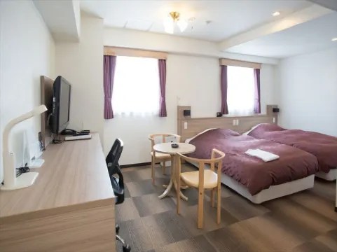 Toyota Prestige Hotel Отели рядом со станцией Mikawa Ashida Railway Station