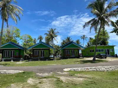RedDoorz Syariah Near Ujong Kareung Beach Sabang Hotels near Iboih Beach