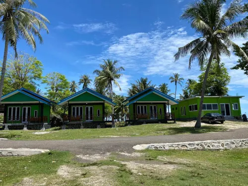 RedDoorz Syariah Near Ujong Kareung Beach Sabang Iboih 호텔
