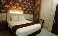 Sunrise Hotel