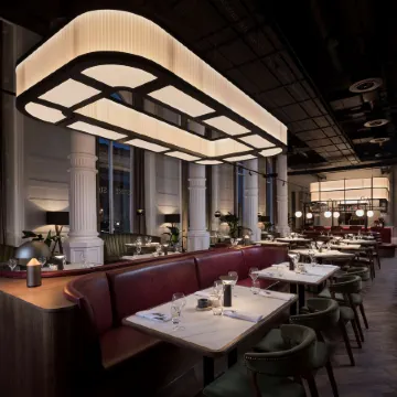 Radisson Red Liverpool Отели рядом с достопримечательностью «Художественная галерея Вокер»