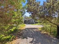"Hannu" - 900m from the Sea - parking