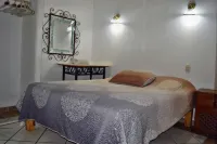 Alexandross Hostel Bnb