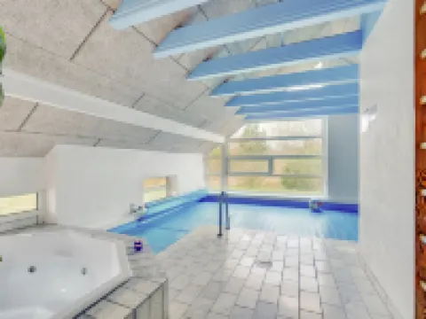 "Swening" - 2.1km from the Sea