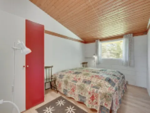 "Agna" - 700m to the Fjord