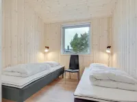 "Jerrit" - 225m from the Sea