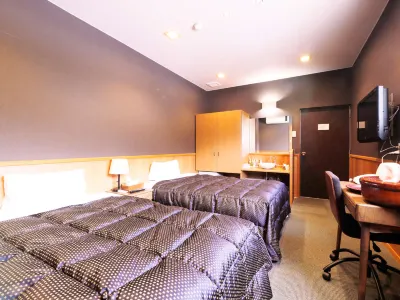 Tsuruya Ryokan Hotel a 