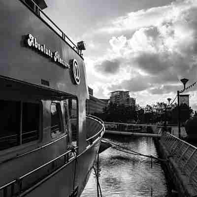 Absolute Pleasure Yacht Hotel Exterior