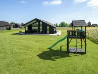 "Thalie" - 400m from the Sea Hotels in Otterup