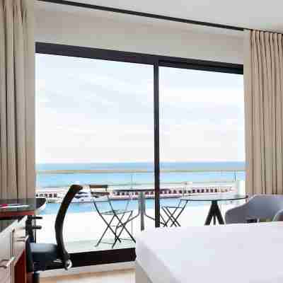 Riviera Marriott Hotel La Porte de Monaco Rooms