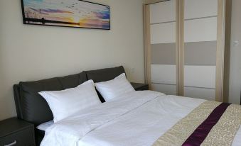 Xiase Apartment (Fenghuang Street)
