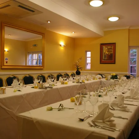 Red Lion Hotel
