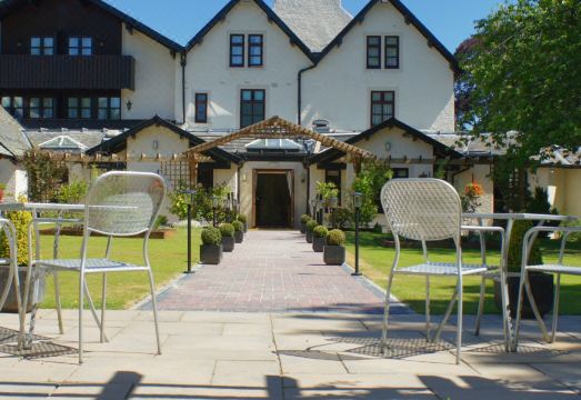 필립번 호텔 외관