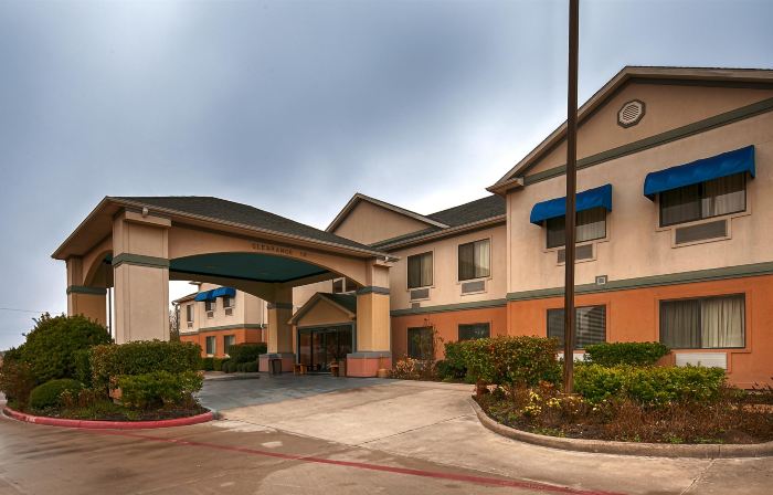 Best Western Executive Inn  Suites